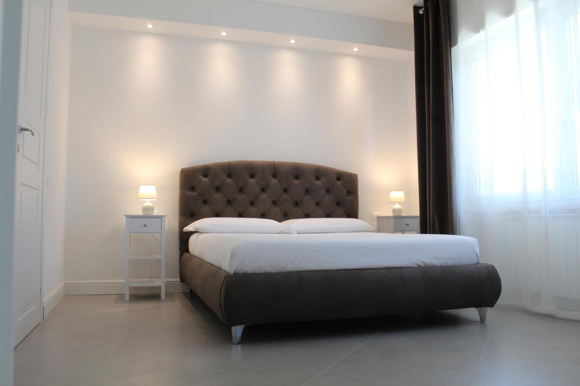 Villa Forte Salvi - Rooms Peschiera del Garda Ngoại thất bức ảnh