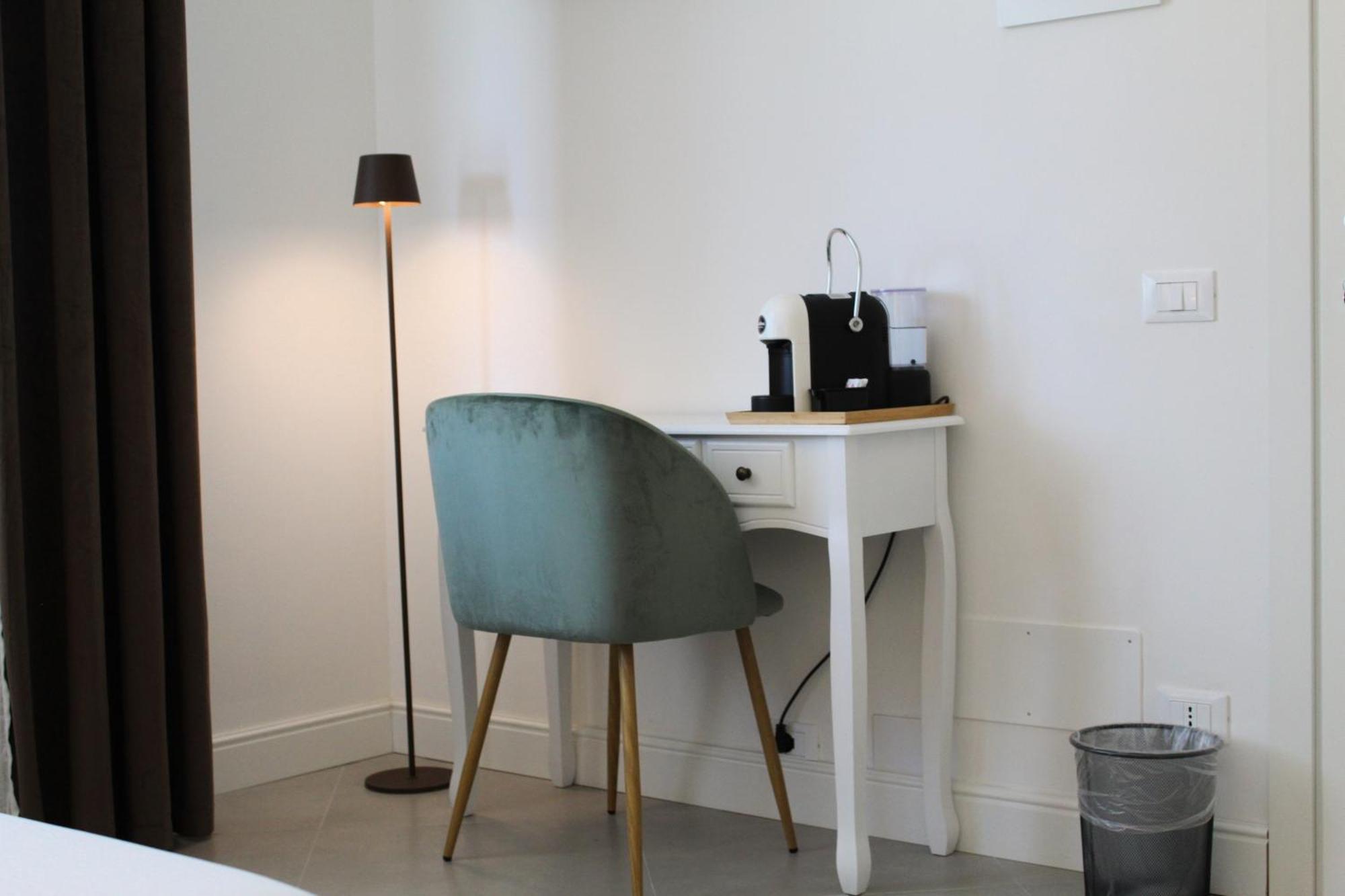 Villa Forte Salvi - Rooms Peschiera del Garda Ngoại thất bức ảnh